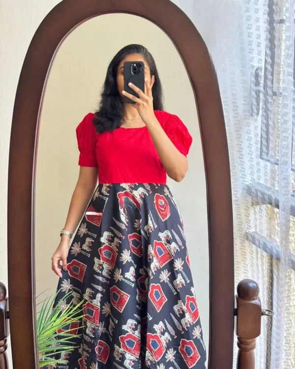 New_Beautiful__printed_Chiken_shifli_cotton_middi_Gown_dress