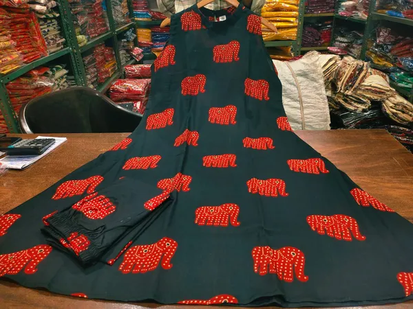 Premium_Floral_Fine_cotton_kurti_Palazzo_set