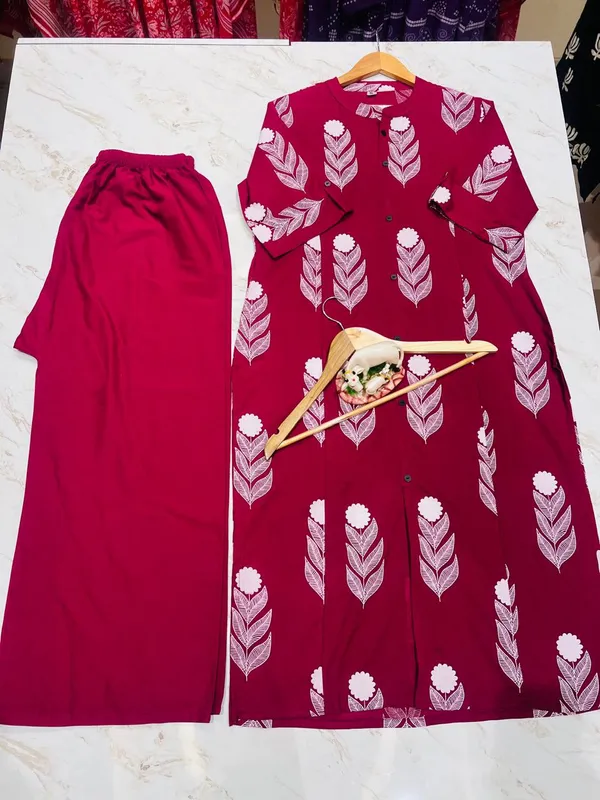 Purpul_Floral_Cotton_Kurta_Palazzo_Co-Ord_Set_A-Line_Kurta_With_3/4Th_Sleeves_&_Matching_Pants_Summer_Ethnic Wear For Women