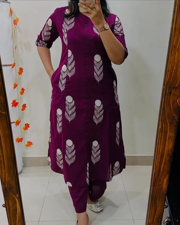 Purpul_Floral_Cotton_Kurta_Palazzo_Co-Ord_Set_A-Line_Kurta_With_3/4Th_Sleeves_&_Matching_Pants_Summer_Ethnic Wear For Women
