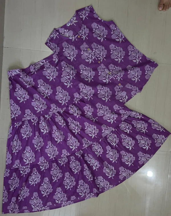 Purpul_waistcoat_top_&_skirt