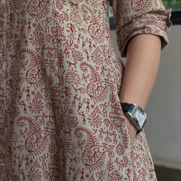 Warli_printed_A_line_buttoned_kurta_with_pocket_on_side_with_wide_palazzos