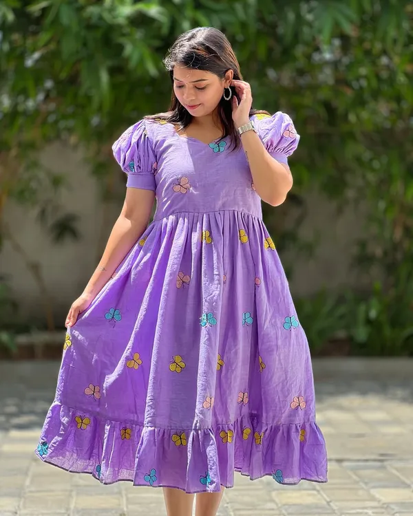 Women’s_Purpul_Midi_Kurti_|_Elegant_Ethnic_Wear_|_Comfortable_Daily_&_Office_Wear