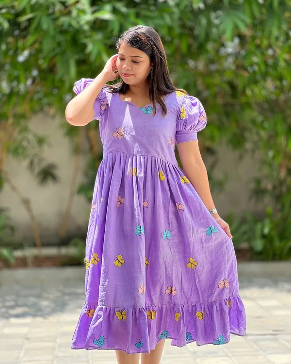 Women’s_Purpul_Midi_Kurti_|_Elegant_Ethnic_Wear_|_Comfortable_Daily_&_Office_Wear