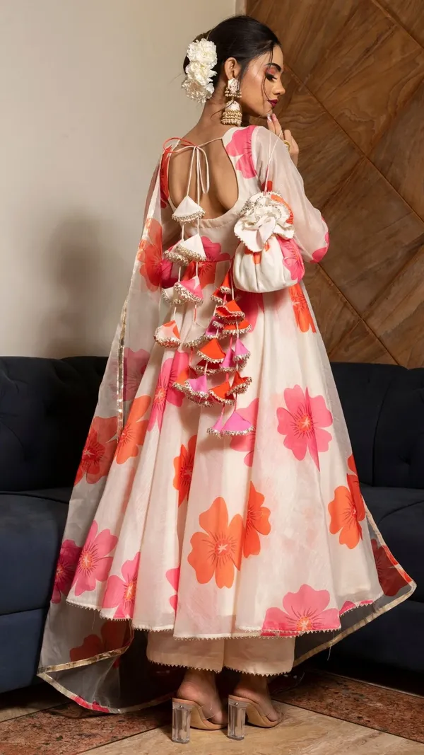 Pink_&_Orange_Georgette_Premium_&_Elegant_Gown_&_Dupatta_Set_For_Women