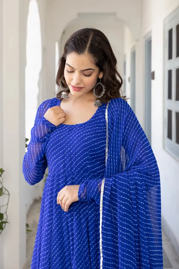 Blue_Georgette_Premium_&_Elegant_Gown_&_Dupatta_Set_For_Women