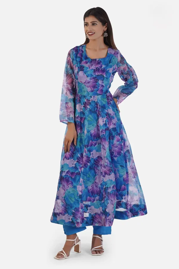 Blue_Georgette_Premium_&_Elegant_Gown_&_Dupatta_Set_For_Women