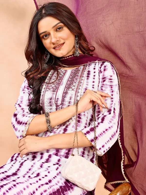 Maroon_Havy_Rayon_Premium_&_Elegant_Kurta_&_Pant_Set_With_Dupatta_For_Women