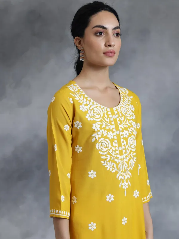 Yellow_Rayon_Premium_&_Elegant_Kurti_For_Women