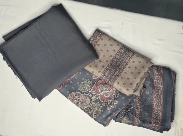Charcoal_Grey_Luxurious_Pashmina_Wool_Unstitched_Suit_With_Printed_Shawl__For_Women