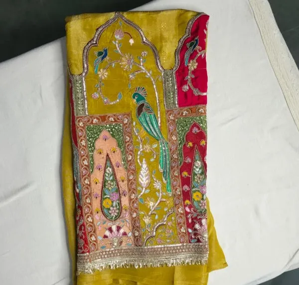 Mustard_Shimmer_Silk_Suit_With_Heritage_'Jharokha'_Embroidery_And_Potli_Bag_For_Women