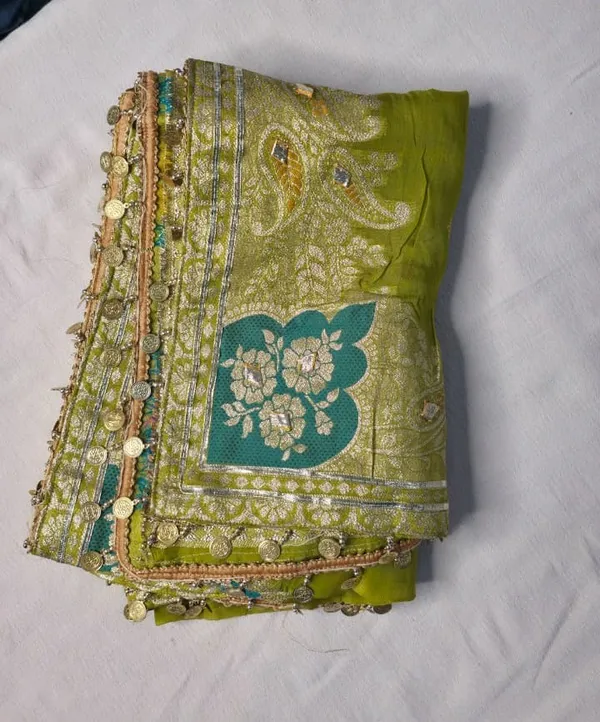 Regal_Emerald_Shimmer_Silk_Unstitched_Suit_Set_with_Intricate_Dupatta