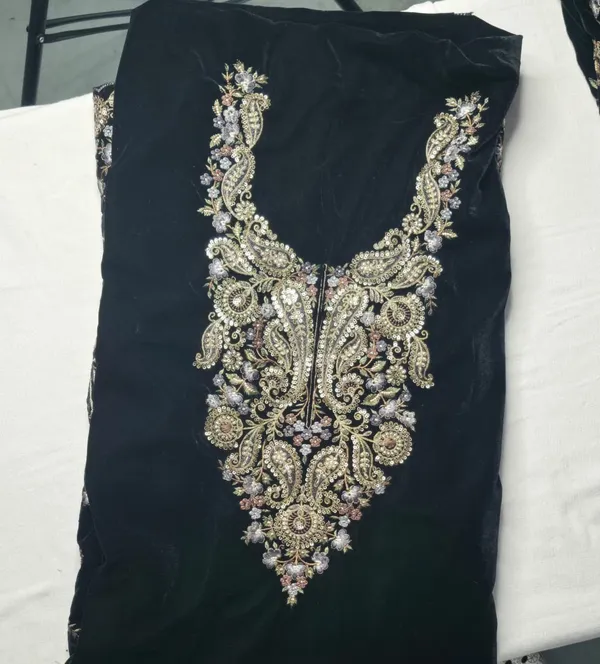 Deep_Black_Velvet_Unstitched_Suit_Set_With_Antique_Embroidery_For_Women