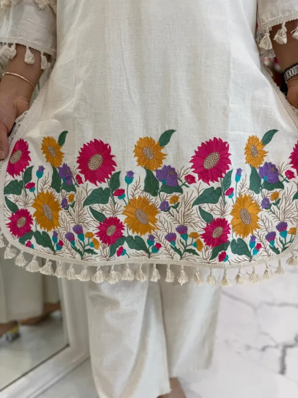 The_Tinge_Premium_Ivory_cotton_Co-ord_Set_with_Floral_Embroidery