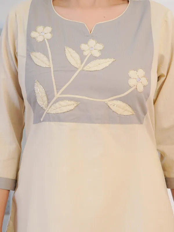 The_Tinge_Ivory_Bloom_Pure_Cotton_Kurta_Set_for_women