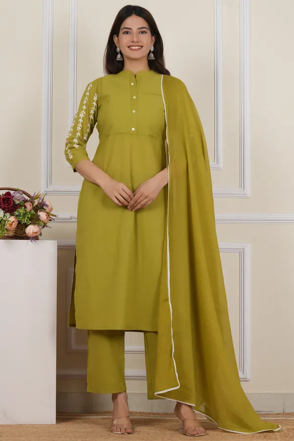 The_Tinge_parrot_green_Embroidered_Suit_Set_for_women