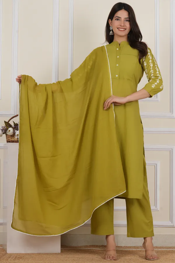 The_Tinge_parrot_green_Embroidered_Suit_Set_for_women