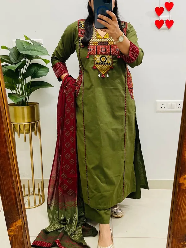 THE_TINGE_�_Riwaayat_Olive_Embroidered_Suit_Set_for_women