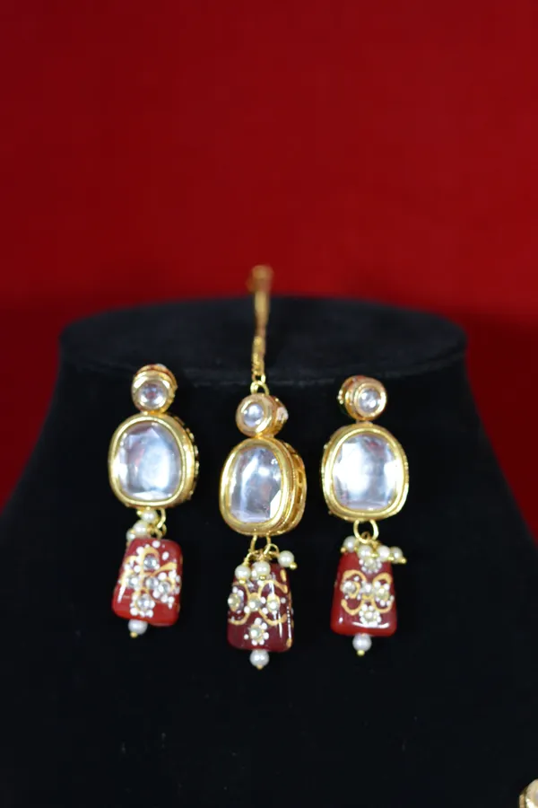 Multicolor_Bridal_Kundan_Necklace_Set_With_Colorful_Enamel_Drops_(Pack_Of_4)
