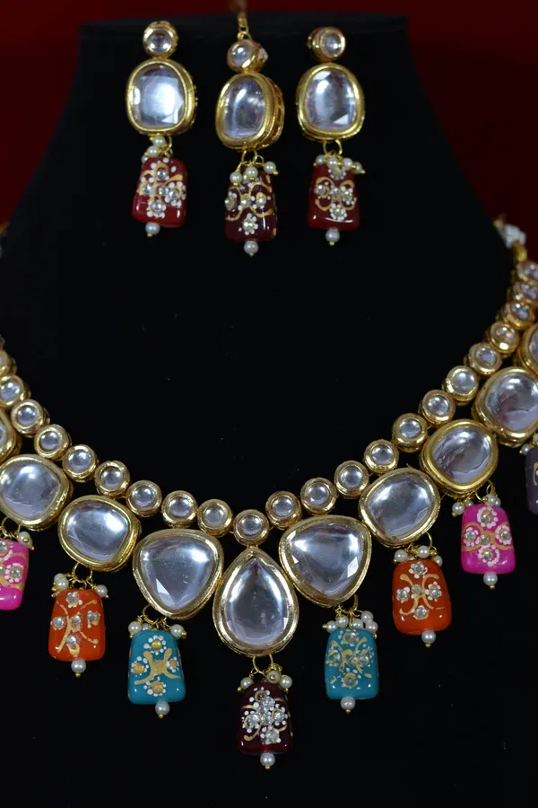 Multicolor_Bridal_Kundan_Necklace_Set_With_Colorful_Enamel_Drops_(Pack_Of_4)