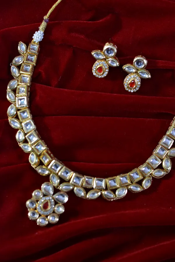 Gold_Vintage_Polki_Red_Accent_SquareCut_Necklace_Set_(Pack_Of_3)