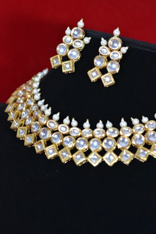 Gold_Classic_Kundan_Polki_Multirow_Choker_Jewelry_Set_(Pack_Of_3)