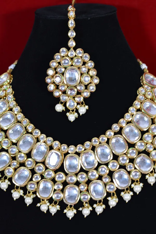 Gold_Luxury_Polki_Kundan_Pearl_Statement_Necklace_Set_(Pack_Of_4)