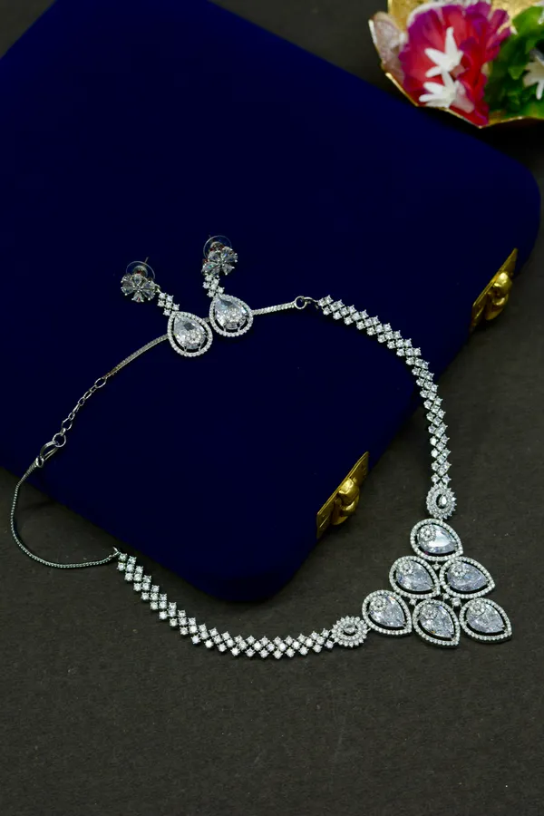 Classic_Diamond_Shape_Necklace_Set_For_Women_(Pack_Of_3)