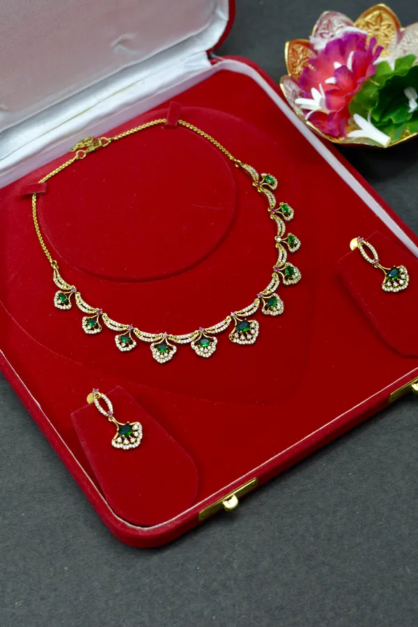 Green_Drop_Traditional_Necklace_Set_For_Women_(Pack_Of_3)