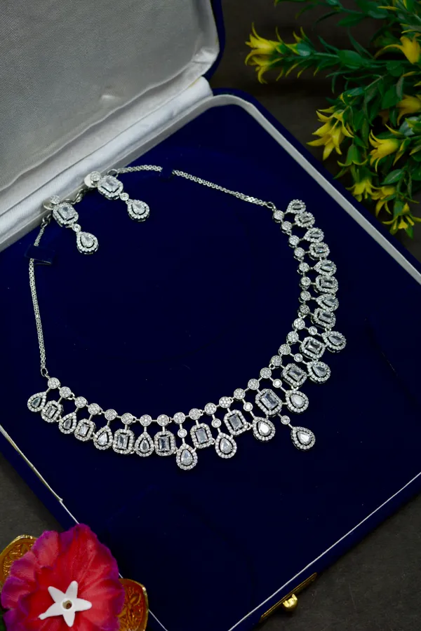 Classic_White_Teardrop_Statement_Necklace_For_Women_(Pack_Of_3)