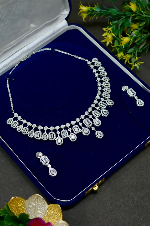 Classic_White_Teardrop_Statement_Necklace_For_Women_(Pack_Of_3)