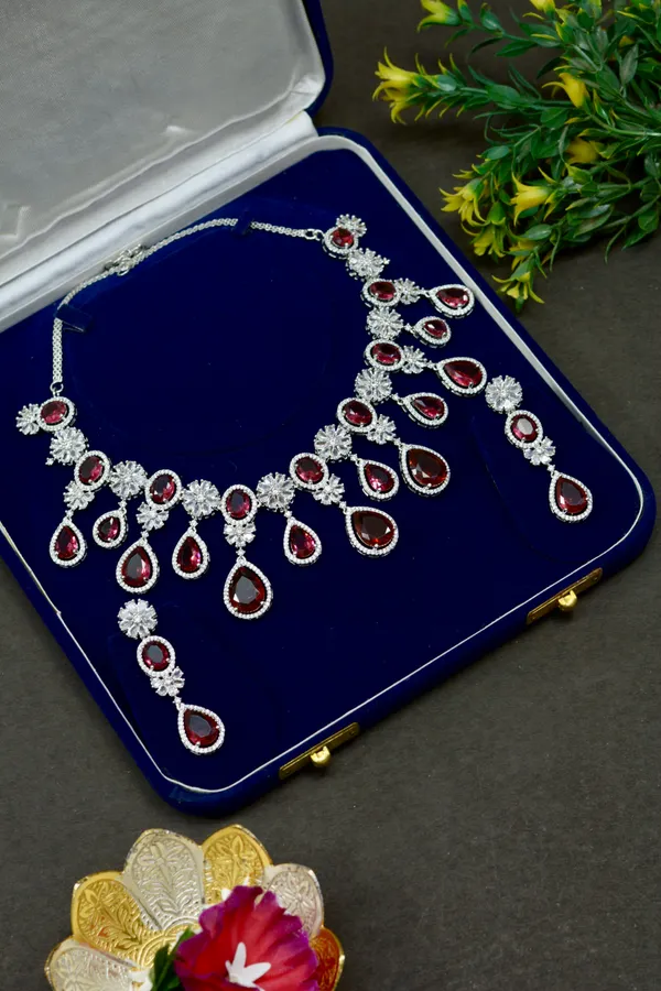 Luxury_Red_Marron_Stone_Designer_Necklace_For_Women_(Pack_Of_3)