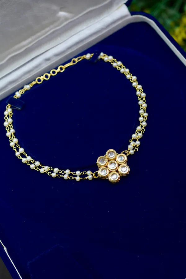 Minimal_Pearl_Kundan_Chain_Necklace_For_Women_(Pack_Of_1)
