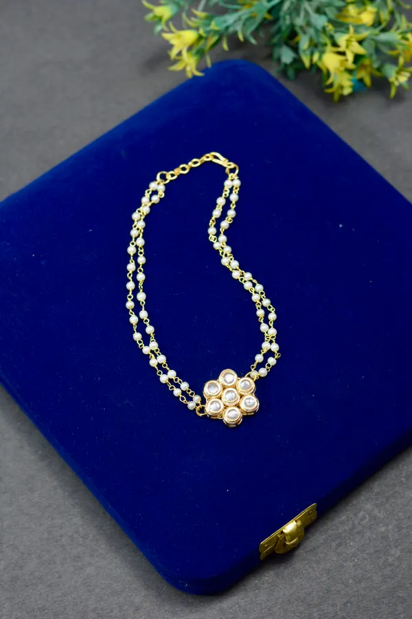 Minimal_Pearl_Kundan_Chain_Necklace_For_Women_(Pack_Of_1)