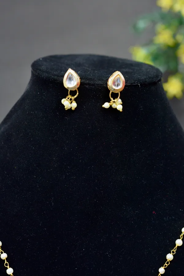 Classic_Kundan_Drop_Necklace_For_Women_(Pack_Of_3)
