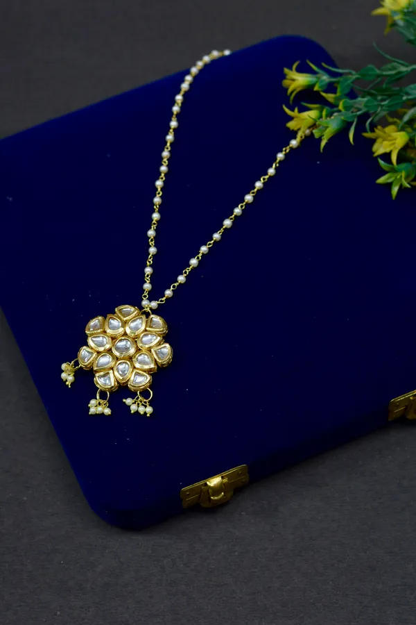 Floral_Kundan_Pearl_Statement_Necklace_For_Women_(Pack_Of_1)