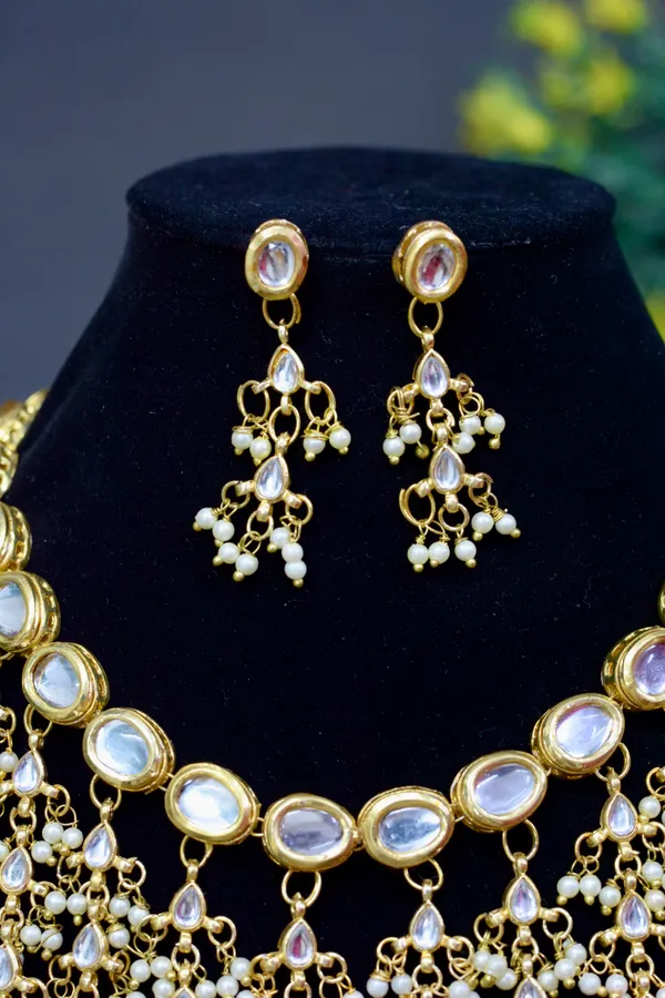 Pearl_Drop_Kundan_Statement_Necklace_For_Women_(Pack_Of_3)