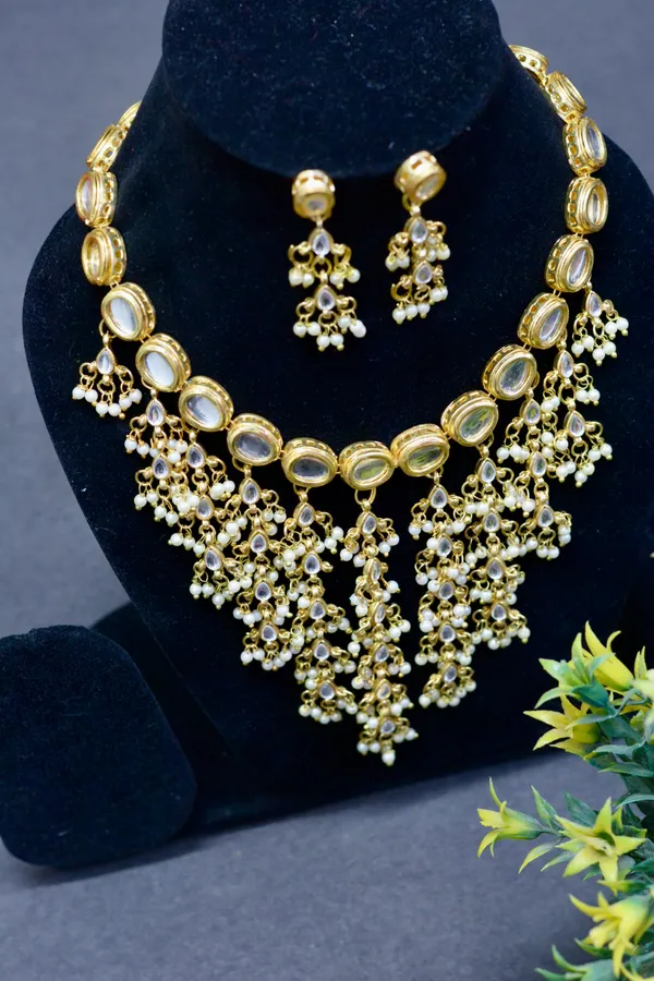Pearl_Drop_Kundan_Statement_Necklace_For_Women_(Pack_Of_3)