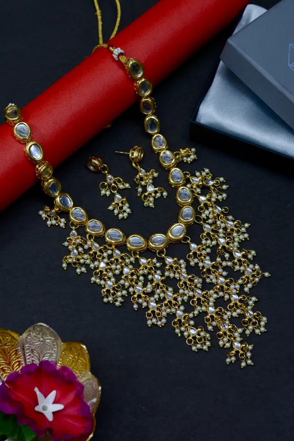 Pearl_Drop_Kundan_Statement_Necklace_For_Women_(Pack_Of_3)
