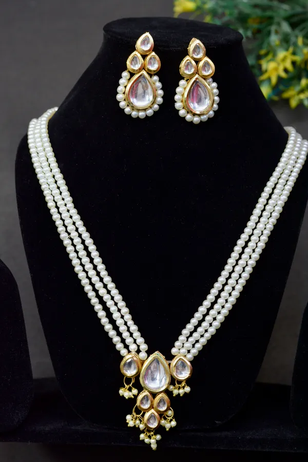 Pearl_Chain_Teardrop_Kundan_Necklace_For_Women_(Pack_Of_3)