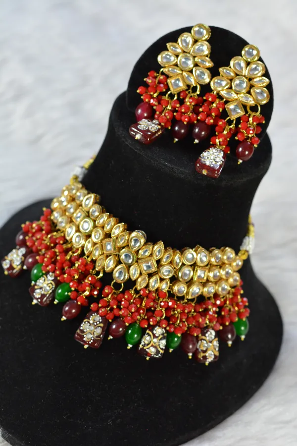 Red_Beaded_Heavy_Kundan_Party_Choker_Set_(Pack_Of_3)