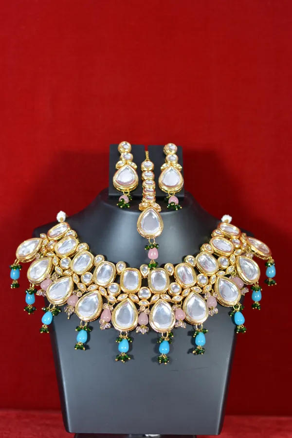 Pastel_Kundan_Choker_Necklace_Set_With_Pink_And_Blue_Bead_Drops_(Pack_Of_4)