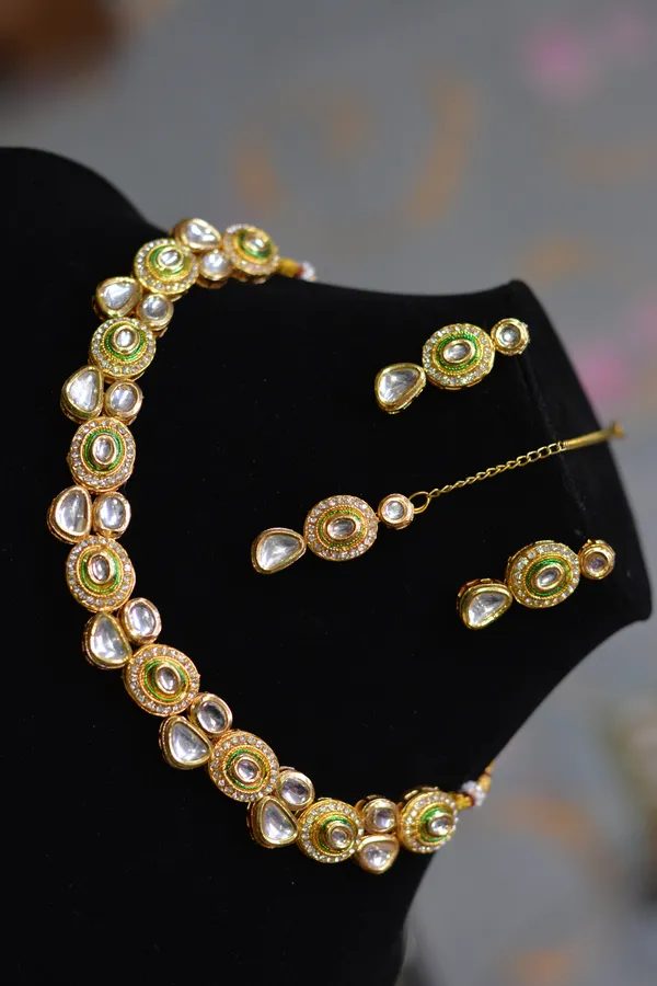 Gold_Green_Meenakari_Teardrop_Kundan_Bridal_Set_(Pack_Of_4)