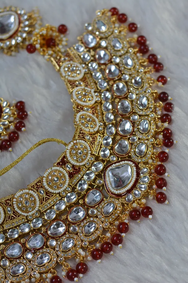 Gold_Heavy_Red_Stone_Kundan_Bridal_Necklace_Set_(Pack_Of_4)