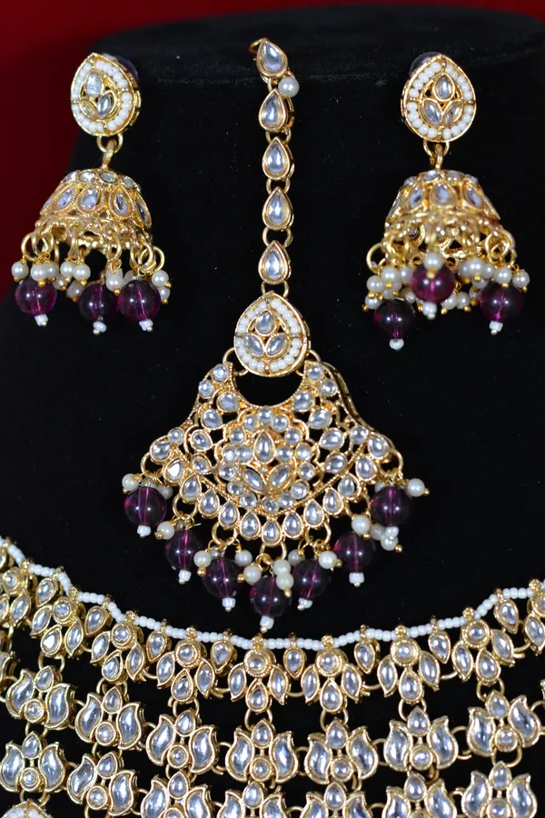 Purple_Bridal_Polki_Kundan_Necklace_Set_With_Maang_Tikka_(Pack_Of_4)