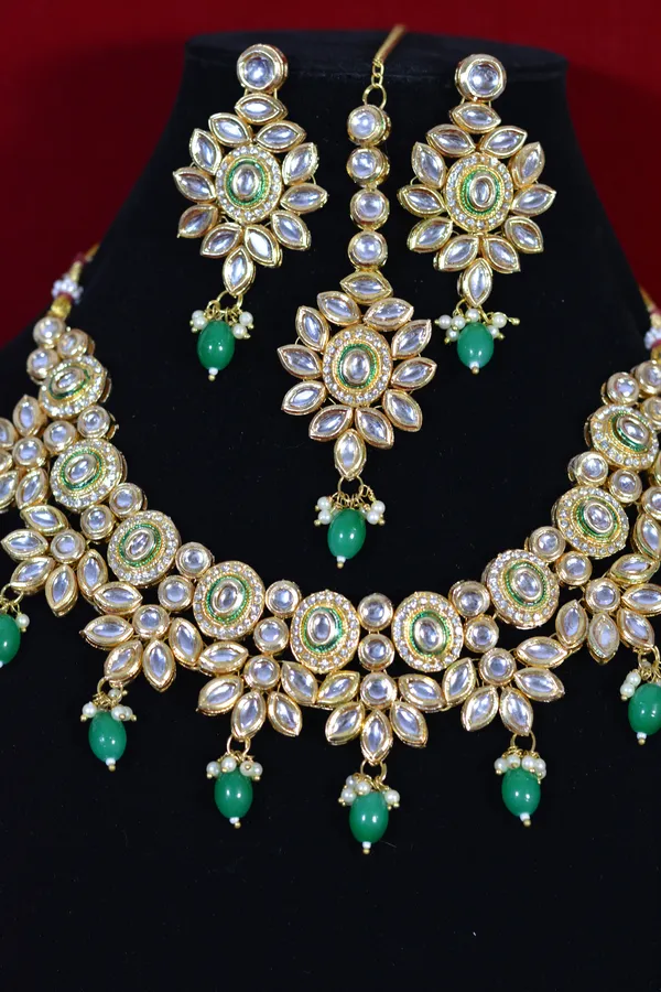 Gold_Floral_Polki_Green_Beads_Necklace_Set_(Pack_Of_4)