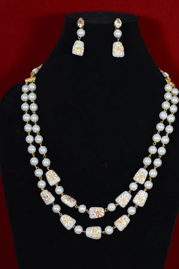 Gold_Elegant_White_Beaded_Kundan_Necklace_Set_(Pack_Of_3)