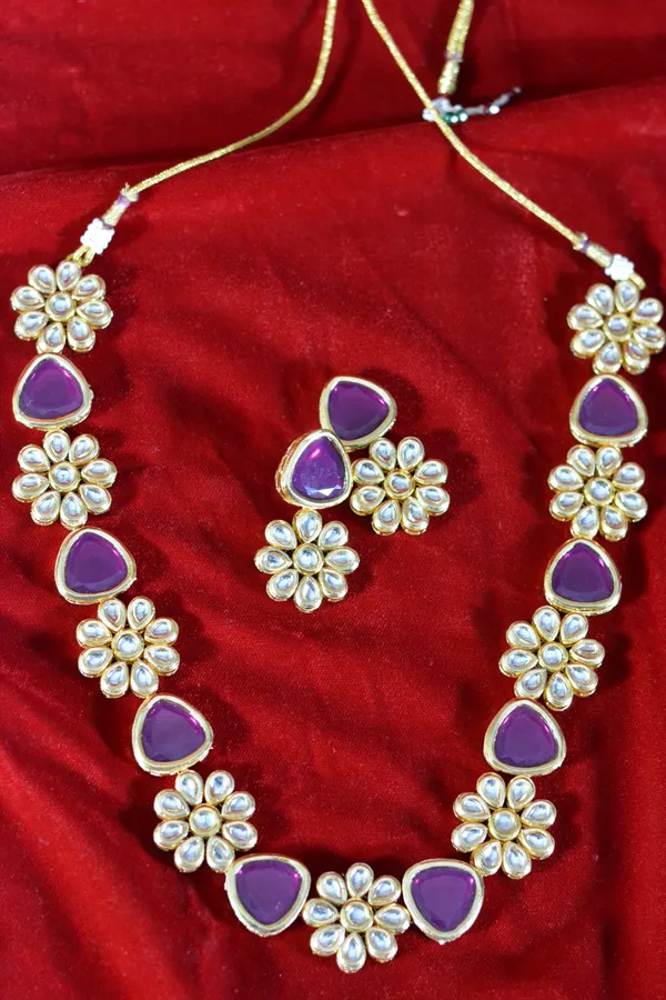 Royal_Purple_Kundan_Flower_Necklace_Set_(Pack_Of_3)