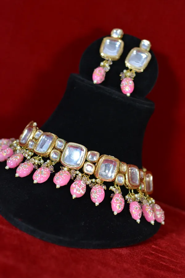 Gold_Plated_Kundan_Choker_Set_With_Pink_Drop_Beads_(Pack_Of_3)