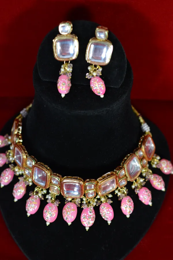 Gold_Plated_Kundan_Choker_Set_With_Pink_Drop_Beads_(Pack_Of_3)